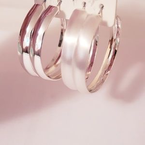 COPY - Womens earrings set of 2.